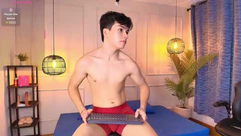 Snapshot of luandy_ chatting on 02-03-26, 12:32 lUAN online show from 02-03-26, 12:32