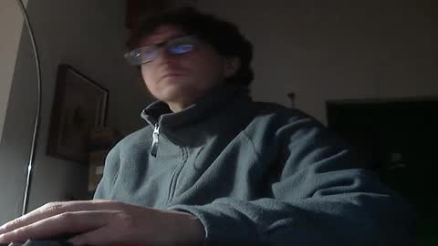 Snapshot of luca78_78 chatting on 02-14-26, 05:21 luca78 online show from 02-14-26, 05:21