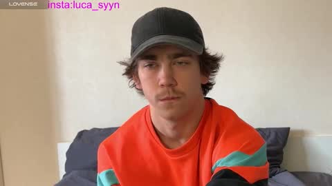 Luca S online show from 09-24-25, 09:34