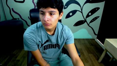Snapshot of luca_vega chatting on 09-23-25, 01:25 luca online show from 09-23-25, 01:25