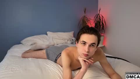 Snapshot of lucacharm chatting on 08-06-26, 03:36 lucacharm online show from 08-06-26, 03:36