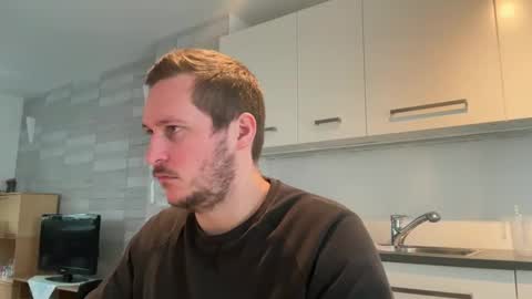 Snapshot of lucas1996_ chatting on 01-09-25, 01:24 Lucas online show from 01-09-25, 01:24