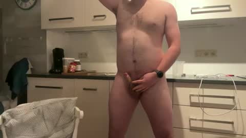 Snapshot of lucas1996_ chatting on 01-09-25, 04:28 Lucas online show from 01-09-25, 04:28