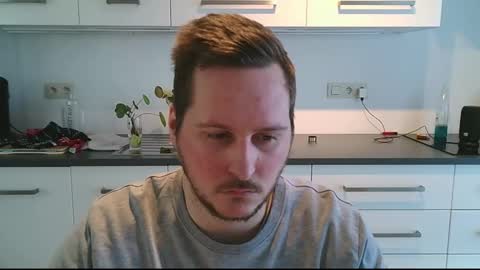 Snapshot of lucas1996_ chatting on 02-18-25, 11:00 Lucas online show from 02-18-25, 11:00