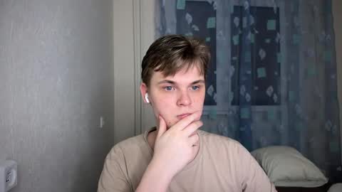 Snapshot of lucas_dany chatting on 12-07-24, 02:20 Lucas Gill online show from 12-07-24, 02:20