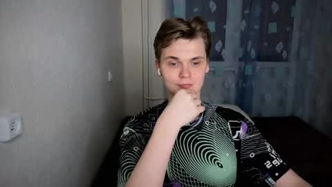 Snapshot of lucas_dany chatting on 12-09-24, 12:19 Lucas Gill online show from 12-09-24, 12:19