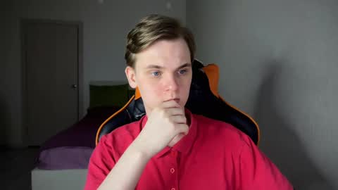 Snapshot of lucas_dany chatting on 02-26-25, 02:59 Lucas Gill online show from 02-26-25, 02:59