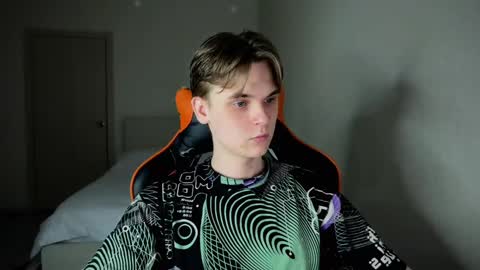 Snapshot of lucas_dany chatting on 03-10-25, 08:12 Lucas Gill online show from 03-10-25, 08:12