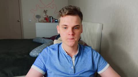 Lucas Gill online show from 11-26-25, 02:23