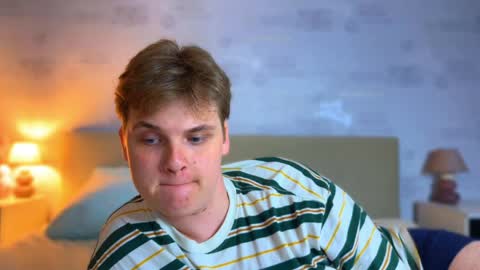 Lucas Gill online show from 04-11-26, 08:13