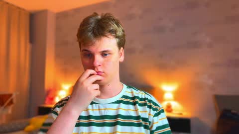 Lucas Gill online show from 04-21-26, 05:28