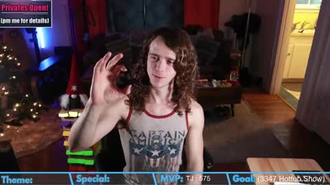 Snapshot of lucas_jacobs chatting on 12-22-24, 10:58 LucasJacobs online show from 12-22-24, 10:58