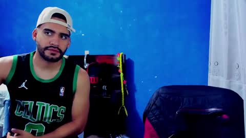 Snapshot of lucas_jewel chatting on 12-29-24, 12:45 lucas_jewel online show from 12-29-24, 12:45