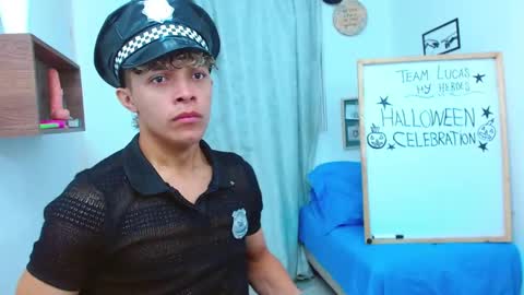 Lucas Luxx online show from 10-28-25, 02:42