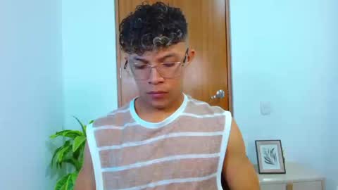 Lucas Luxx online show from 02-23-26, 12:57