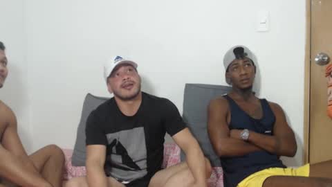 Lucas Montesori online show from 02-02-25, 04:59