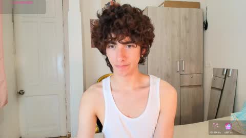 Snapshot of lucas_xo chatting on 11-16-25, 04:07 lucas_xo online show from 11-16-25, 04:07