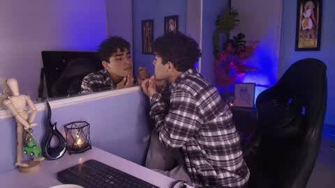 lucascarterr online show from 09-09-25, 05:18