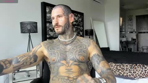 lucasexclusive online show from 01-08-25, 04:02