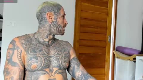 lucasexclusive online show from 09-24-25, 10:18