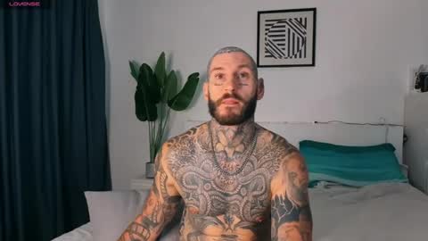 Snapshot of lucasexclusive chatting on 06-25-26, 05:34 lucasexclusive online show from 06-25-26, 05:34