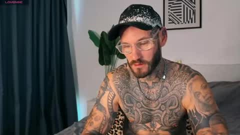 Snapshot of lucasexclusive chatting on 08-07-26, 04:36 lucasexclusive online show from 08-07-26, 04:36
