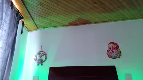 Luccy online show from 12-01-25, 03:17