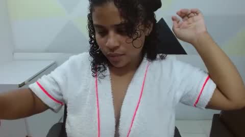 lucerosuith_ online show from 01-12-25, 05:34