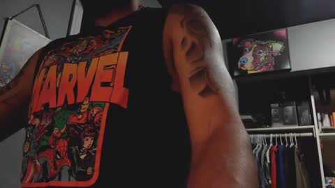 Luchi Luchano online show from 01-02-25, 01:17