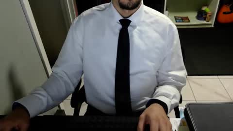 Luchi Luchano online show from 01-05-26, 07:39