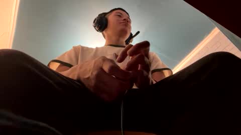 Snapshot of luchosaando chatting on 12-14-24, 01:17 Felipe online show from 12-14-24, 01:17