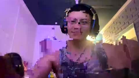 Snapshot of luchosaando chatting on 12-23-24, 03:07 Felipe online show from 12-23-24, 03:07