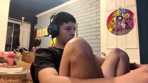 Snapshot of luchosaando chatting on 01-25-25, 01:10 Felipe online show from 01-25-25, 01:10