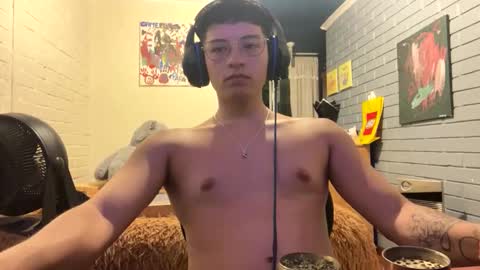 Snapshot of luchosaando chatting on 01-25-25, 04:13 Felipe online show from 01-25-25, 04:13