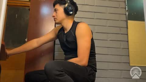 Snapshot of luchosaando chatting on 09-18-25, 05:53 Felipe online show from 09-18-25, 05:53