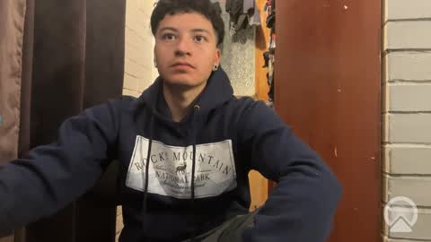 Snapshot of luchosaando chatting on 09-25-25, 12:47 Felipe online show from 09-25-25, 12:47