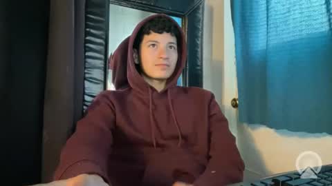 Snapshot of luchosaando chatting on 10-24-25, 03:08 Felipe online show from 10-24-25, 03:08