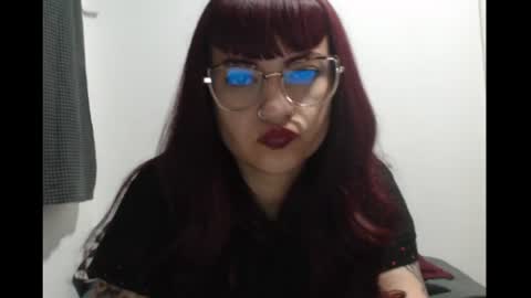 Snapshot of lucia_d_carton chatting on 06-18-26, 04:13 Lulu DCarton online show from 06-18-26, 04:13