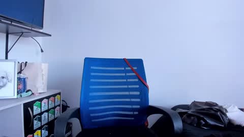 Snapshot of lucia_fuster chatting on 01-13-25, 03:15 Lucia online show from 01-13-25, 03:15