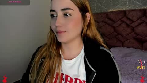 lucia star  online show from 01-02-25, 04:24