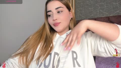 lucia star  online show from 01-14-25, 08:04