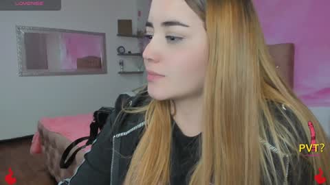 lucia star  online show from 02-08-25, 09:03