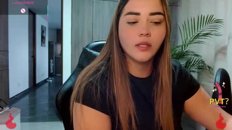 Snapshot of lucia_star_ chatting on 02-21-26, 10:00 lucia star online show from 02-21-26, 10:00