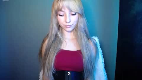 Lucy online show from 10-23-25, 07:01