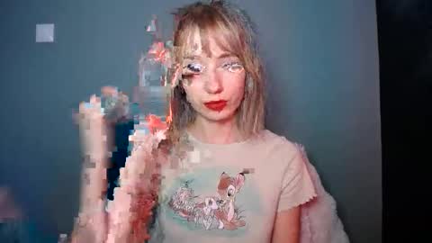 Lucy online show from 02-22-26, 07:29