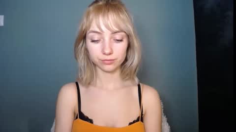 Lucy online show from 03-07-26, 01:41