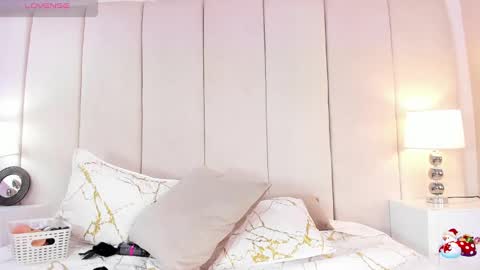 Snapshot of luciana_66 chatting on 12-24-24, 02:10 Lisseth online show from 12-24-24, 02:10