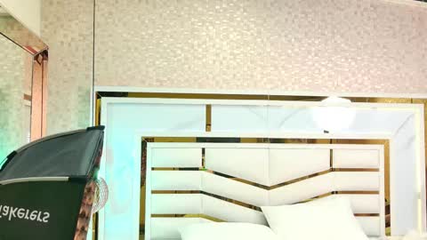 luciana_agudelo online show from 11-30-25, 07:07