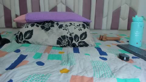 instagram luciana417  online show from 02-08-25, 06:33