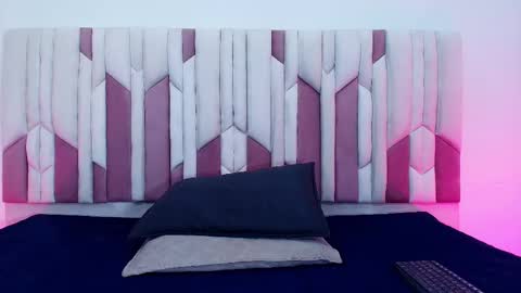 instagram luciana417  online show from 09-23-25, 03:09